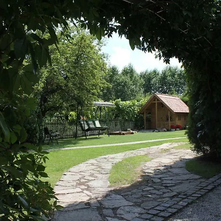 Bohemian Family Paradise * Němčice