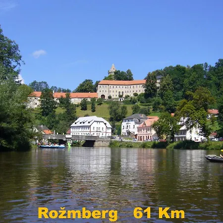 Hétvégi ház Bohemian Family Paradise *